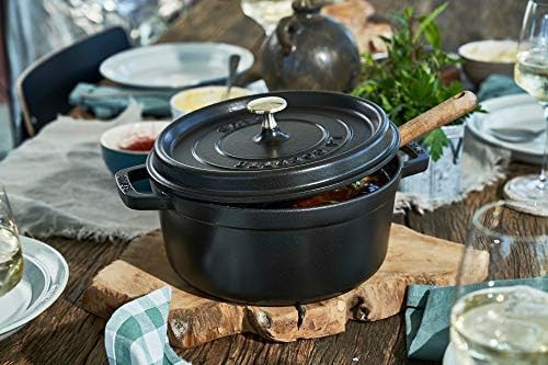 Matte black four quart round oven — photo 5