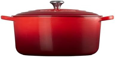 Cerise red round enameled cast iron dutch oven — photo 4