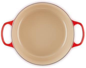 Cerise red round cast iron dutch oven 5.5 qt — photo 3