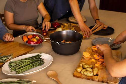 Lightweight guidecast iron camping pot — photo 5