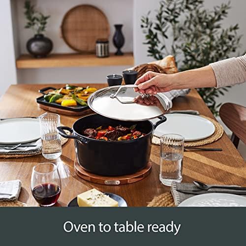 Black cast iron pot with trivet — photo 4