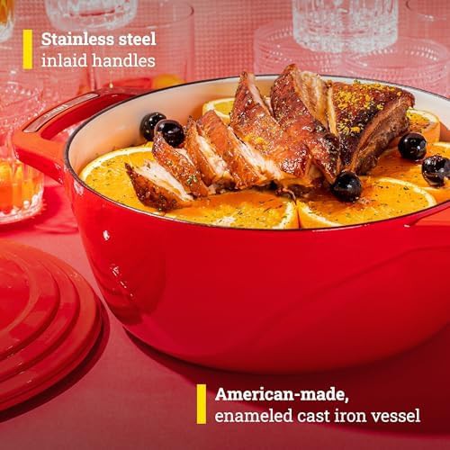 Cherry red enameled cast iron six quart oven — photo 3