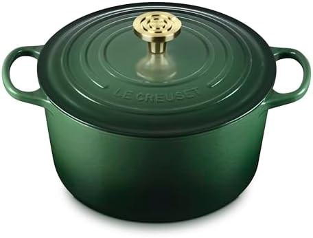 Artichaut green deep round dutch oven with gold knob