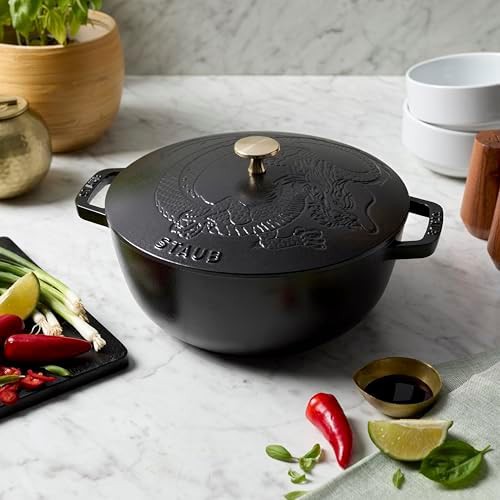 Matte black french oven with dragon lid — photo 3