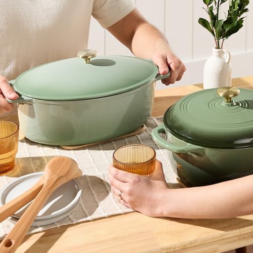 Sage green 7.5 quart oval Dutch oven — photo 5