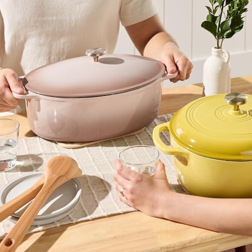 Mushroom beige 7.5 quart oval Dutch oven — photo 5