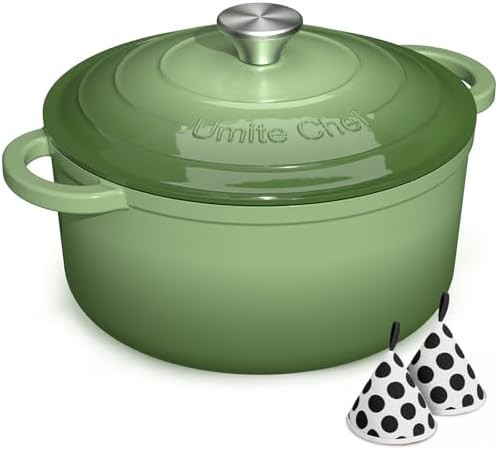 Sage green seven quart heavy duty cookware