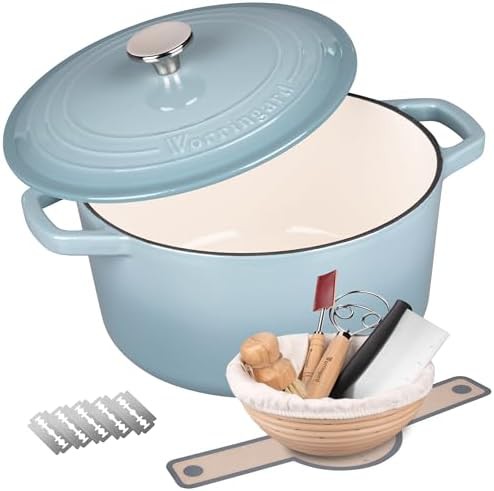 Sea salt enameled round oven with baking kit